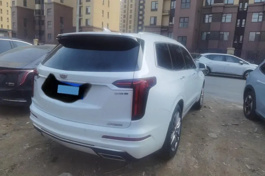 2022 Cadillac XT6 2.0T 237HP L4 9AT,autocango,china used car exporter,china ev exporter,chinese used car exporter,chinese used ev exporter