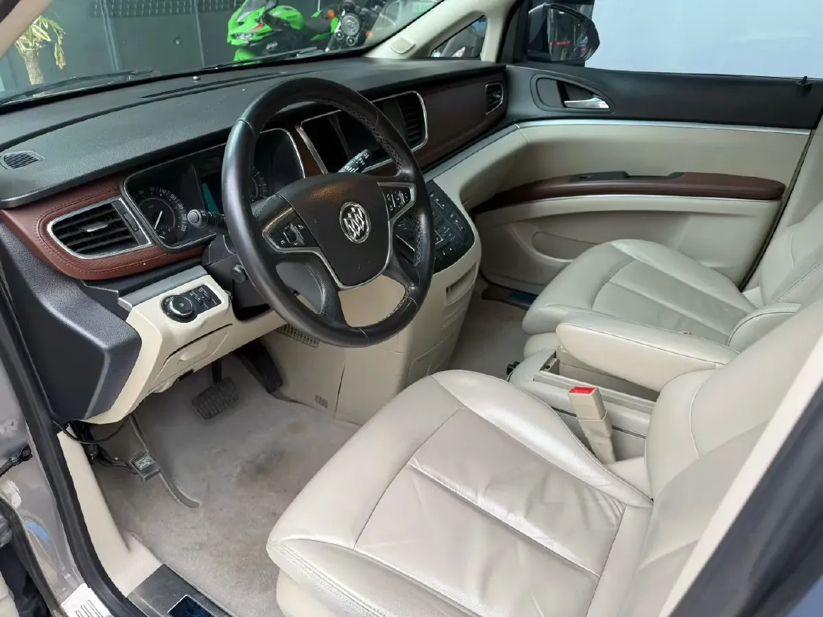 2018 Buick GL8 2.0T 260HP L4 6AT,autocango,china used car exporter,china ev exporter,chinese used car exporter,chinese used ev exporter