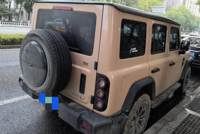 2024 212 212 T01 2.0T 252HP L4 8AT,autocango,china used car exporter,china ev exporter,chinese used car exporter,chinese used ev exporter