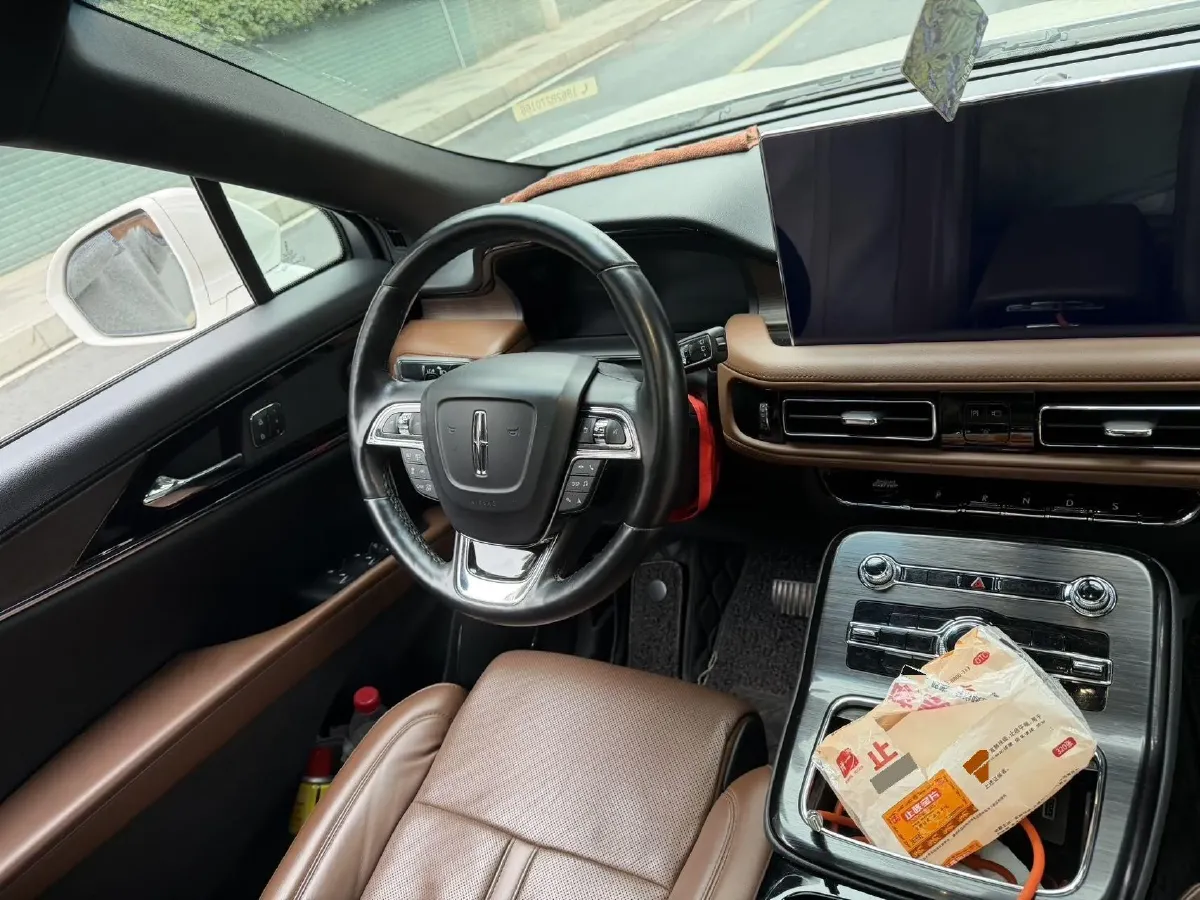 2021 Lincoln Nautilus 2.7T 322HP V6 8AT,autocango,china used car exporter,china ev exporter,chinese used car exporter,chinese used ev exporter