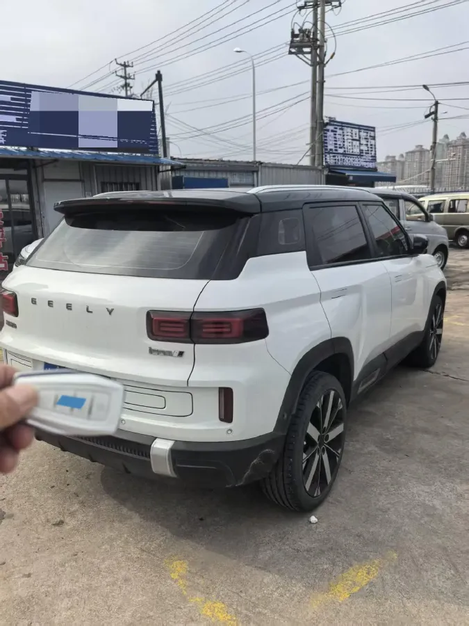 2023 Geely ICON 1.5T 181HP L4 7DCT,autocango,china used car exporter,china ev exporter,chinese used car exporter,chinese used ev exporter