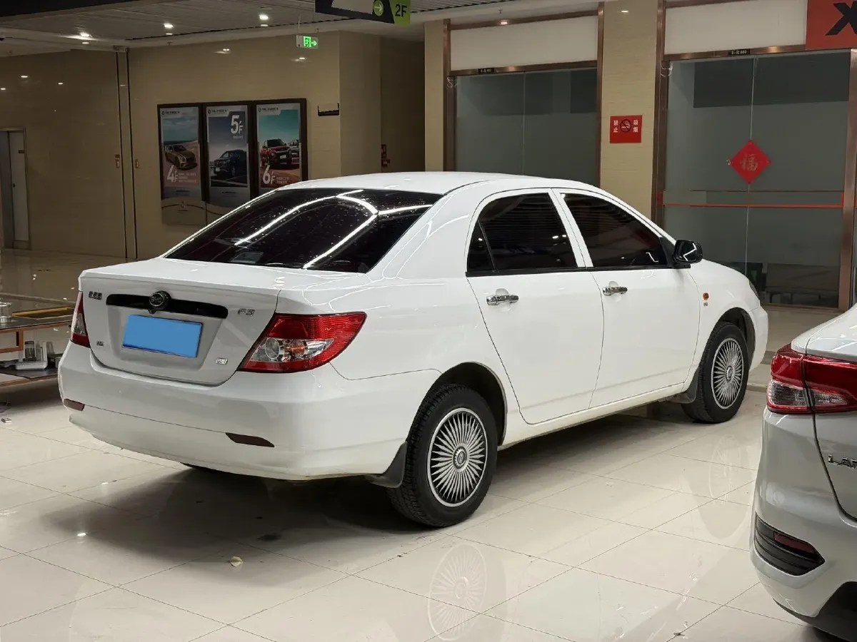2018 BYD F3 1.5L 109HP L4 5MT,autocango,china used car exporter,china ev exporter,chinese used car exporter,chinese used ev exporter