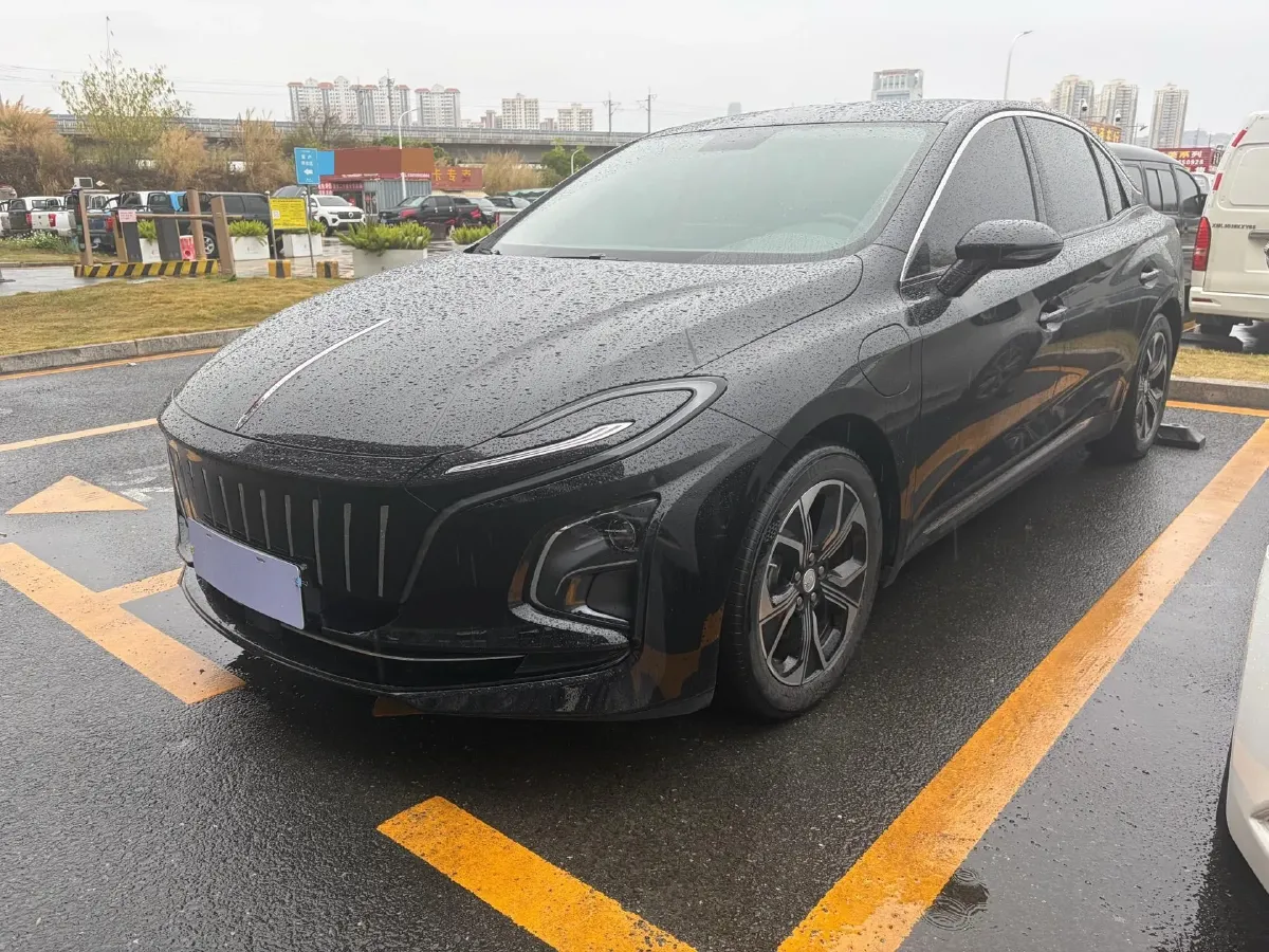 2023 HongQi E-QM5 BEV 54KWH,autocango,china used car exporter,china ev exporter,chinese used car exporter,chinese used ev exporter