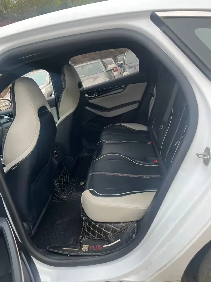 2021 Haval F7 1.5T 169HP L4 7DCT,autocango,china used car exporter,china ev exporter,chinese used car exporter,chinese used ev exporter