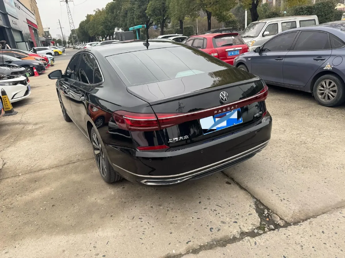 2023 Volkswagen Passat 2.0T 186HP L4 7DCT,autocango,china used car exporter,china ev exporter,chinese used car exporter,chinese used ev exporter