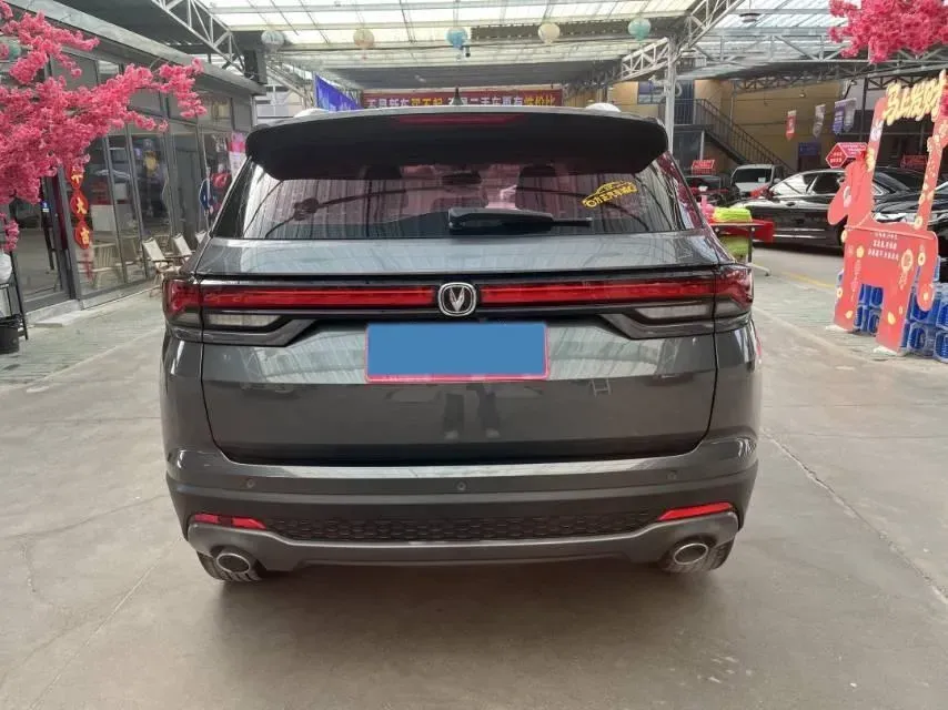 2021 ChangAn CS35 Plus 1.4T 160HP L4 7DCT,autocango,china used car exporter,china ev exporter,chinese used car exporter,chinese used ev exporter