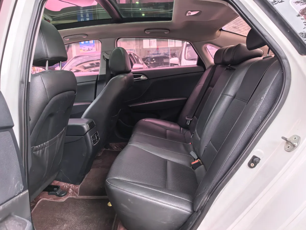 2017 Hyundai Mistra 1.8L 143HP L4 6AT,autocango,china used car exporter,china ev exporter,chinese used car exporter,chinese used ev exporter