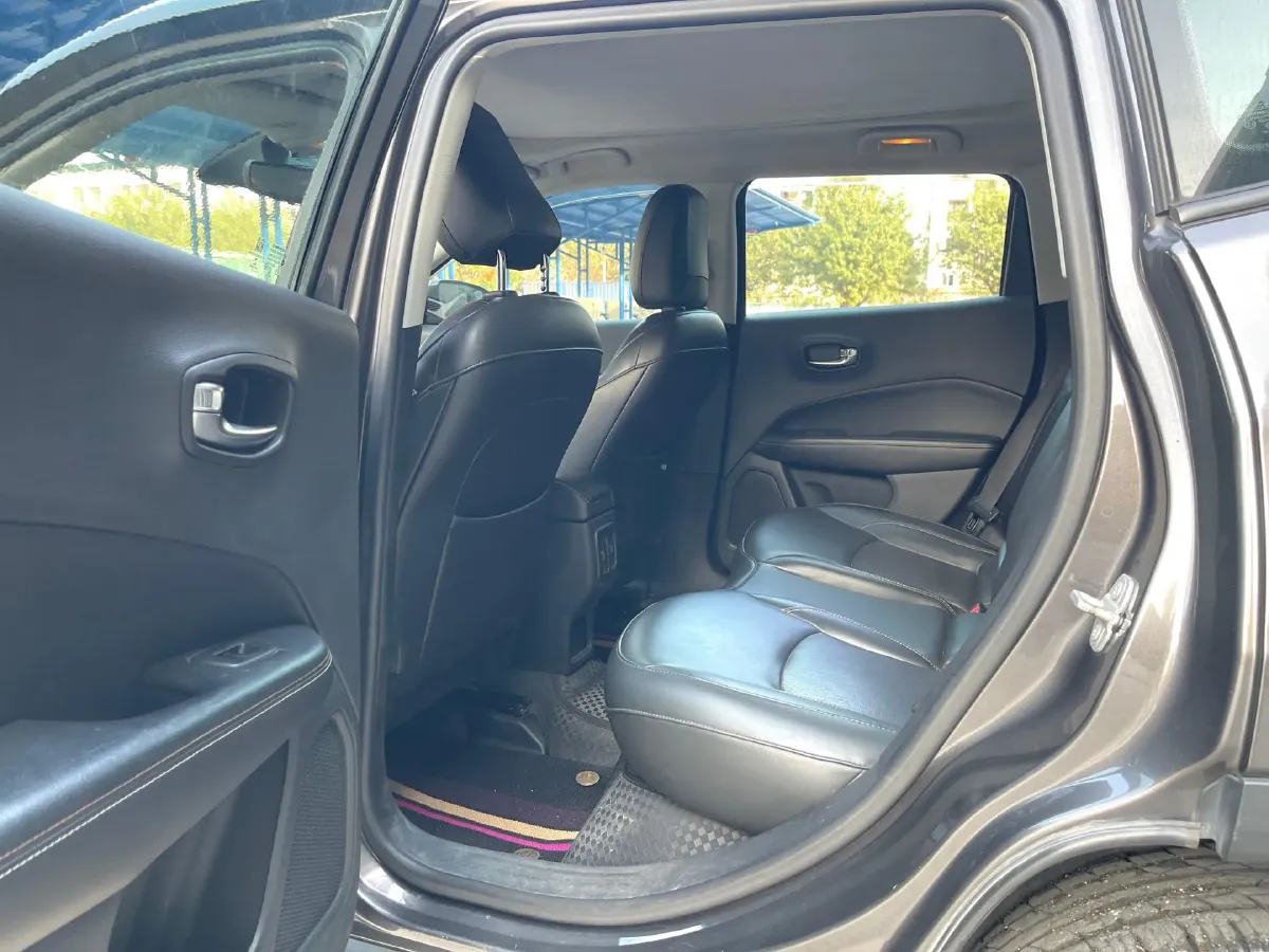 2017 Jeep Compass 1.4T 165HP L4 7DCT,autocango,china used car exporter,china ev exporter,chinese used car exporter,chinese used ev exporter