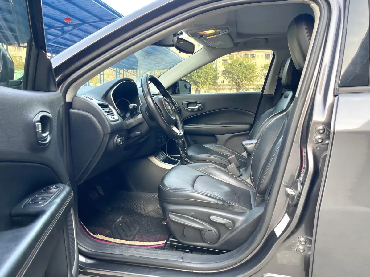 2017 Jeep Compass 1.4T 165HP L4 7DCT,autocango,china used car exporter,china ev exporter,chinese used car exporter,chinese used ev exporter