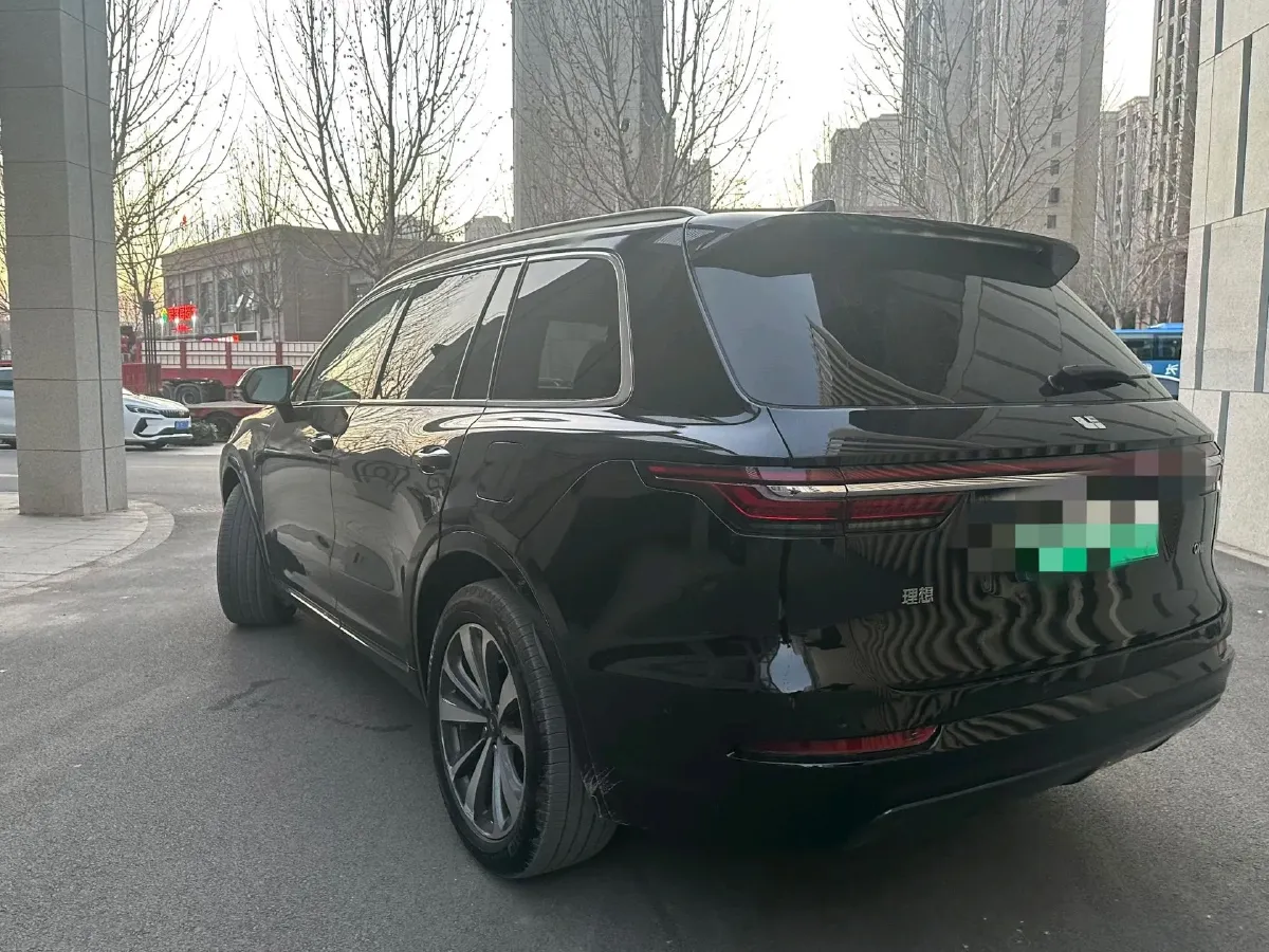 2021 Li ONE Range Extended 131HP REEV 40.5KWH,autocango,china used car exporter,china ev exporter,chinese used car exporter,chinese used ev exporter