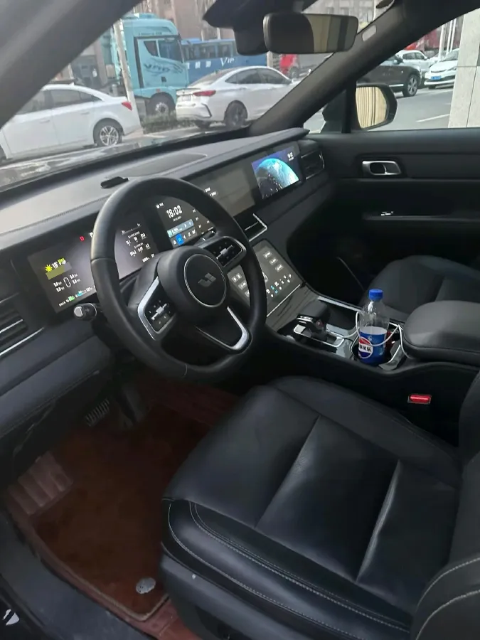 2021 Li ONE Range Extended 131HP REEV 40.5KWH,autocango,china used car exporter,china ev exporter,chinese used car exporter,chinese used ev exporter