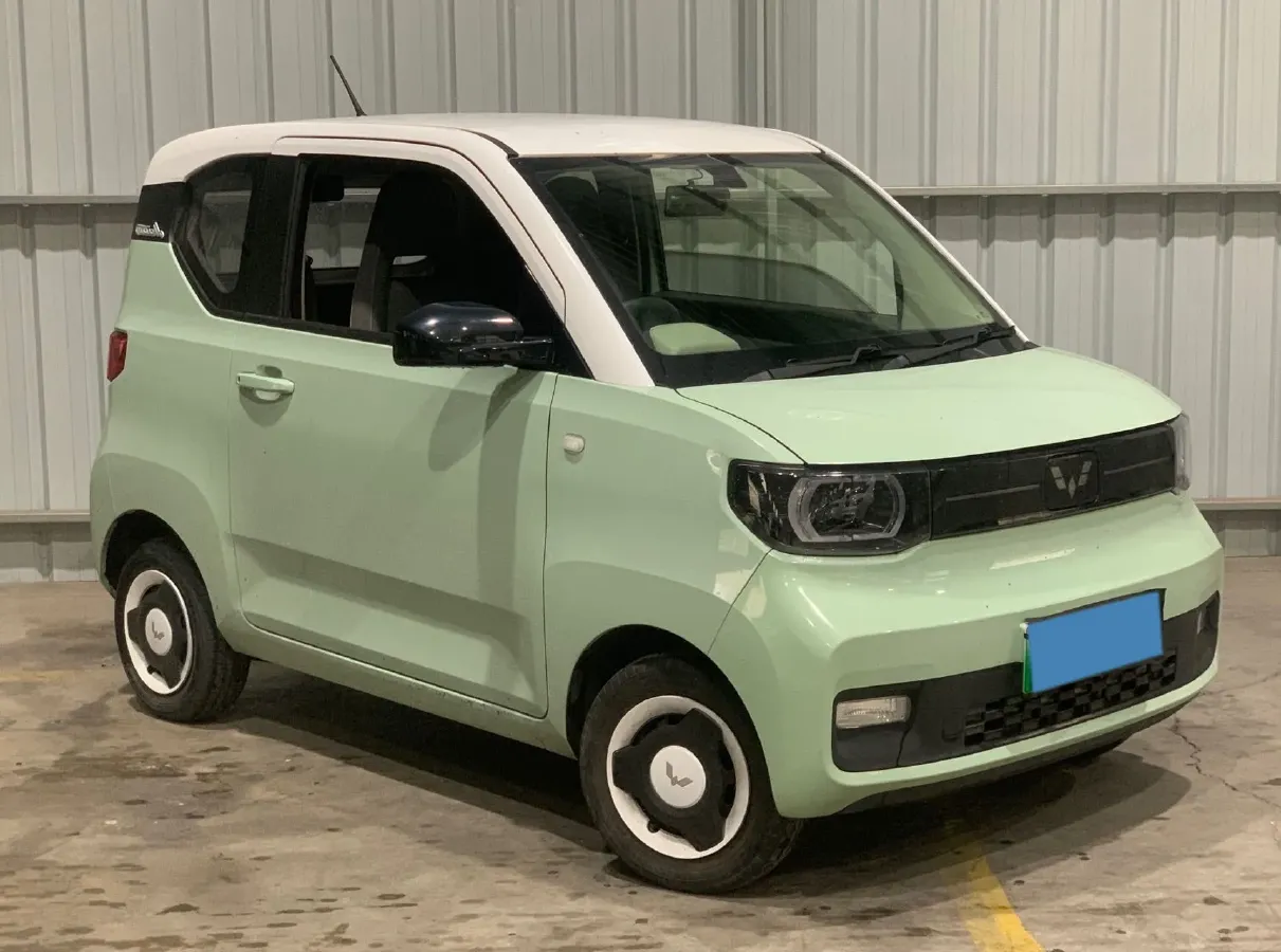 2022 WuLing HongGuang MINI EV BEV 9KWH,autocango,china used car exporter,china ev exporter,chinese used car exporter,chinese used ev exporter