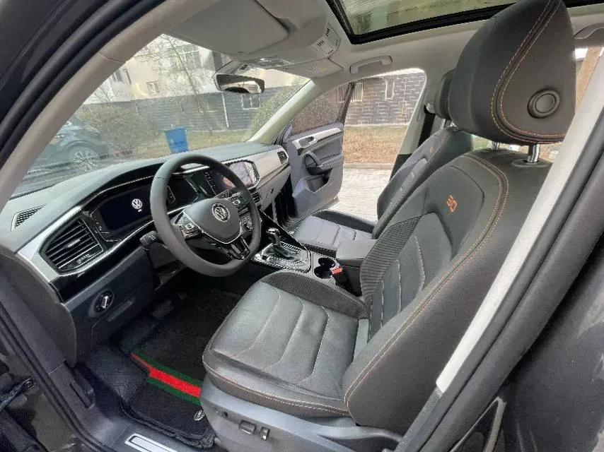 2021 Volkswagen Tayron 2.0T 186HP L4 7DCT,autocango,china used car exporter,china ev exporter,chinese used car exporter,chinese used ev exporter