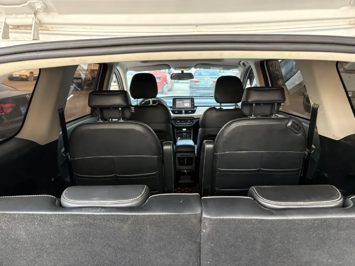 2018 BaoJun 360 1.5L 112HP L4 6MT,autocango,china used car exporter,china ev exporter,chinese used car exporter,chinese used ev exporter