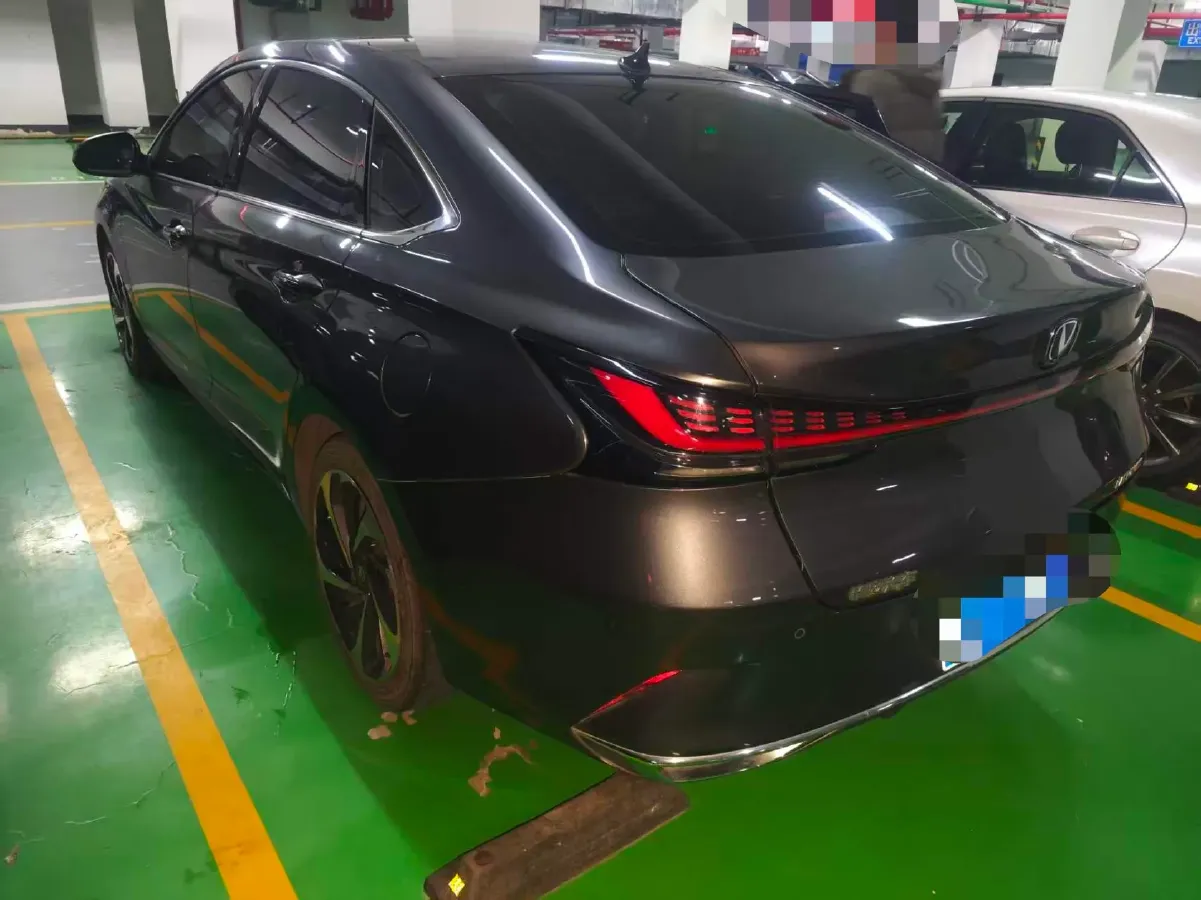2023 ChangAn Raeton Plus 1.5T 188HP L4 7DCT,autocango,china used car exporter,china ev exporter,chinese used car exporter,chinese used ev exporter