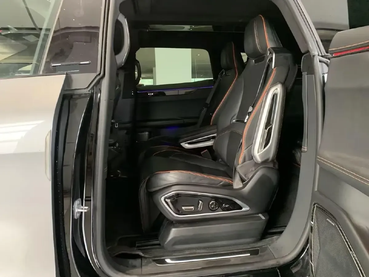 2021 HiPhi X BEV 97KWH,autocango,china used car exporter,china ev exporter,chinese used car exporter,chinese used ev exporter