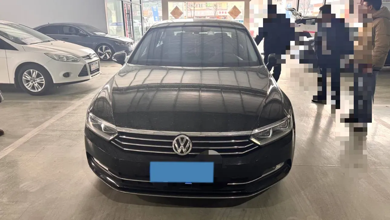 2018 Volkswagen Magotan 1.8T 180HP L4 7DCT,autocango,china used car exporter,china ev exporter,chinese used car exporter,chinese used ev exporter