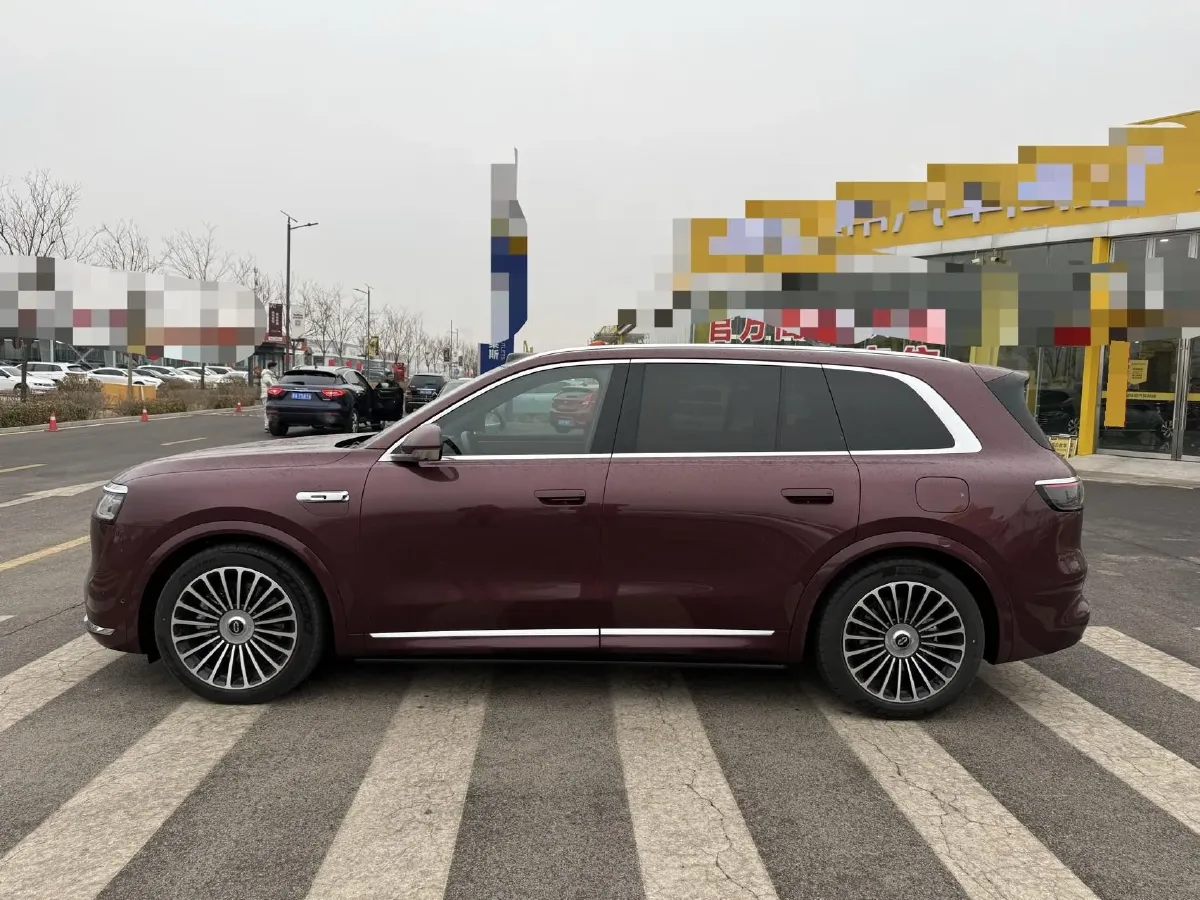 2025 AITO AITO M8 REEV 160HP REEV 53.4KWH,autocango,china used car exporter,china ev exporter,chinese used car exporter,chinese used ev exporter