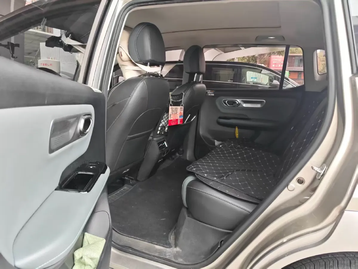 2022 Geely Okavango 1.8T 184HP L4 7DCT,autocango,china used car exporter,china ev exporter,chinese used car exporter,chinese used ev exporter