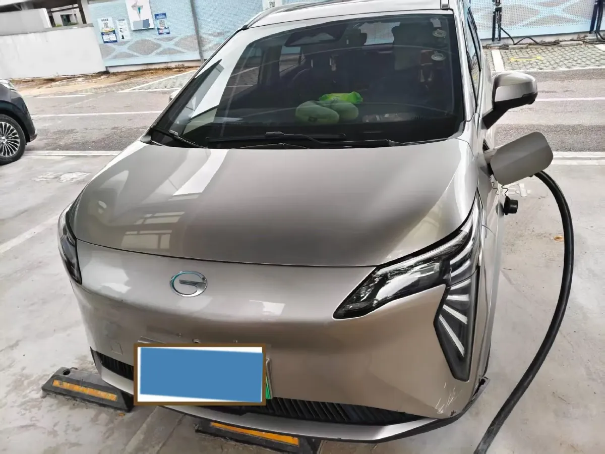 2022 Geely Okavango 1.8T 184HP L4 7DCT,autocango,china used car exporter,china ev exporter,chinese used car exporter,chinese used ev exporter