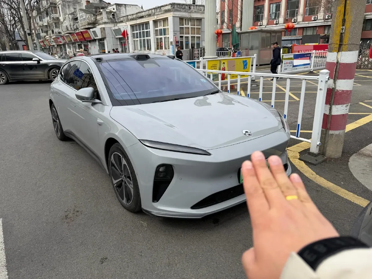 2024 NIO ET5T BEV 75KWH,autocango,china used car exporter,china ev exporter,chinese used car exporter,chinese used ev exporter