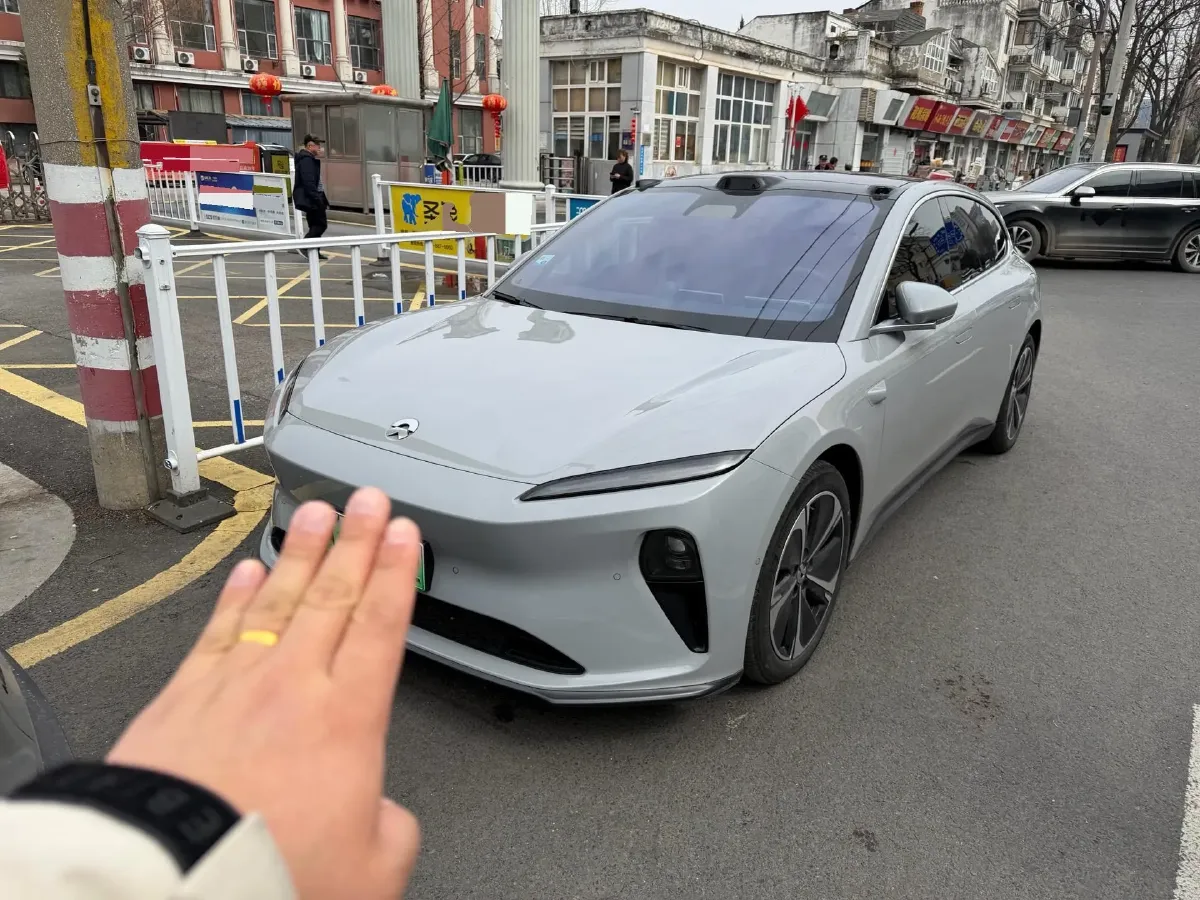 2024 NIO ET5T BEV 75KWH,autocango,china used car exporter,china ev exporter,chinese used car exporter,chinese used ev exporter