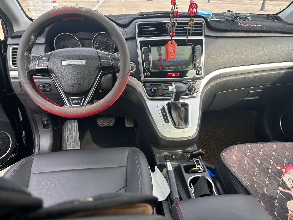 2019 Haval M6 1.5T 150HP L4 7DCT,autocango,china used car exporter,china ev exporter,chinese used car exporter,chinese used ev exporter