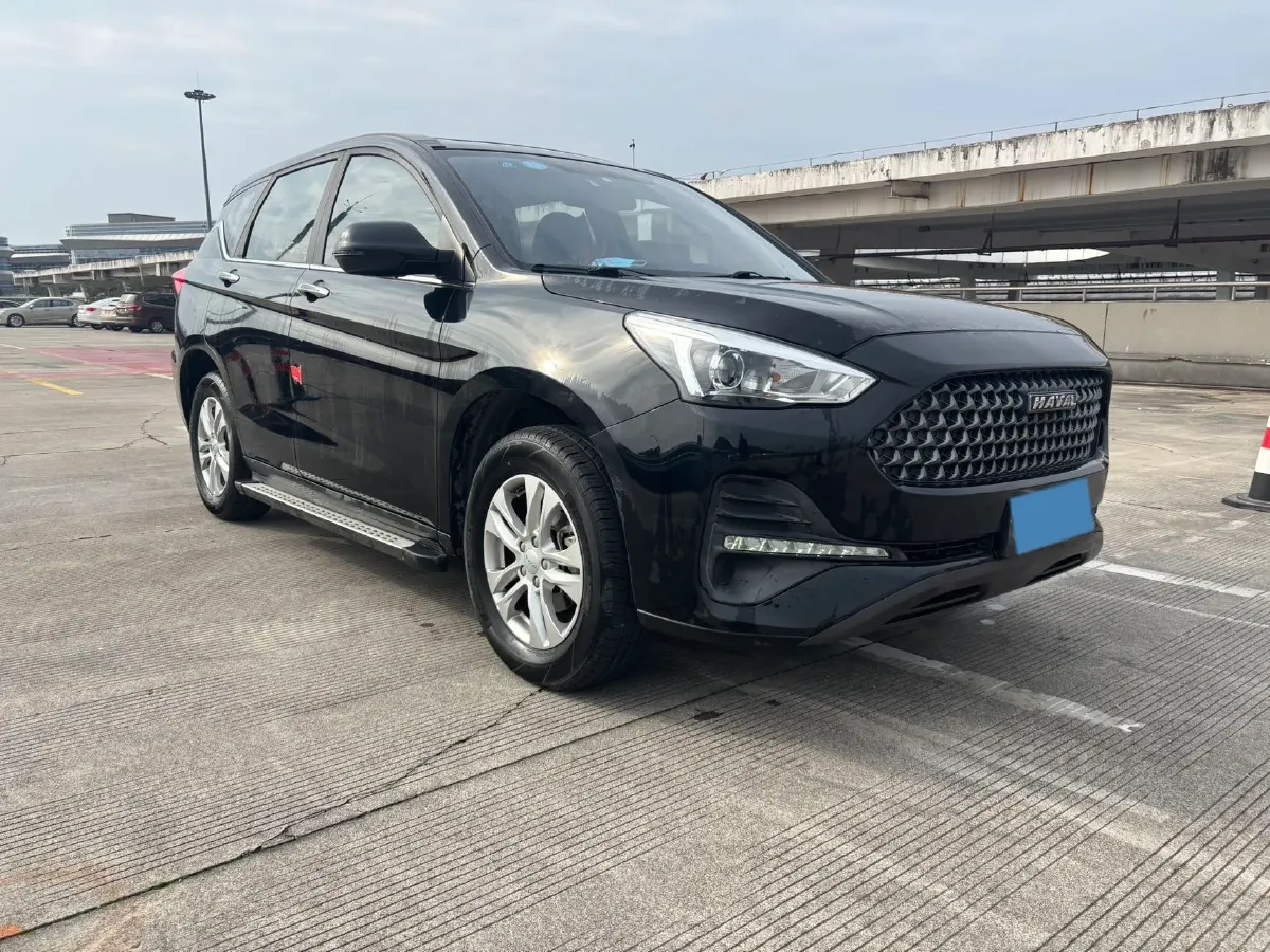 2019 Haval M6 1.5T 150HP L4 7DCT,autocango,china used car exporter,china ev exporter,chinese used car exporter,chinese used ev exporter