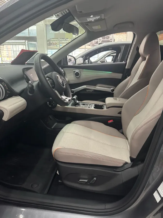 2022 Hycan Z03 BEV 64.23KWH,autocango,china used car exporter,china ev exporter,chinese used car exporter,chinese used ev exporter