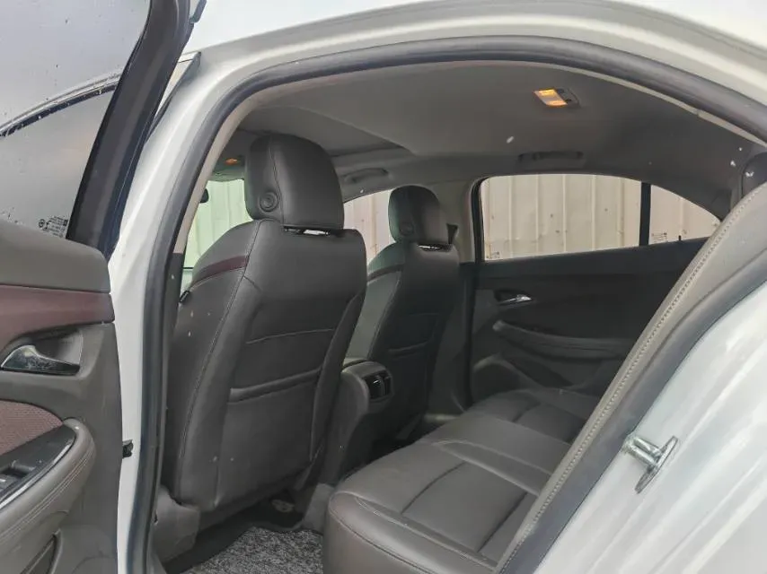 2018 Chevrolet Malibu 1.5T 170HP L4 6AT,autocango,china used car exporter,china ev exporter,chinese used car exporter,chinese used ev exporter