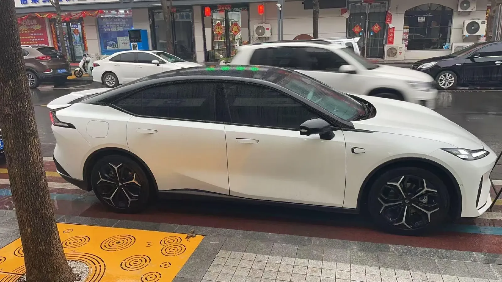 2025 Deepal L07 1.5L 98HP L4 REEV 28.39KWH,autocango,china used car exporter,china ev exporter,chinese used car exporter,chinese used ev exporter