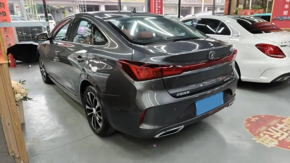 2021 ChangAn Eado 1.4T 160HP L4 7DCT,autocango,china used car exporter,china ev exporter,chinese used car exporter,chinese used ev exporter