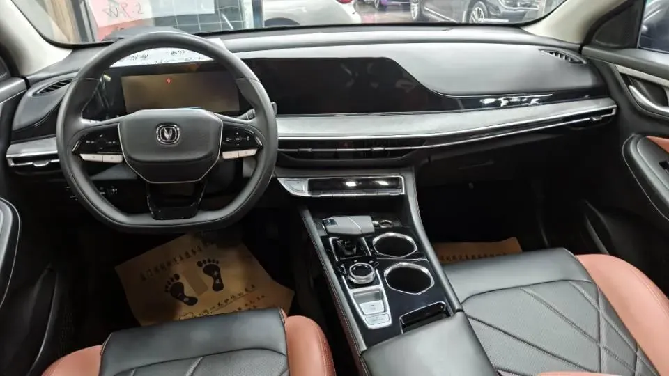 2021 ChangAn Eado 1.4T 160HP L4 7DCT,autocango,china used car exporter,china ev exporter,chinese used car exporter,chinese used ev exporter