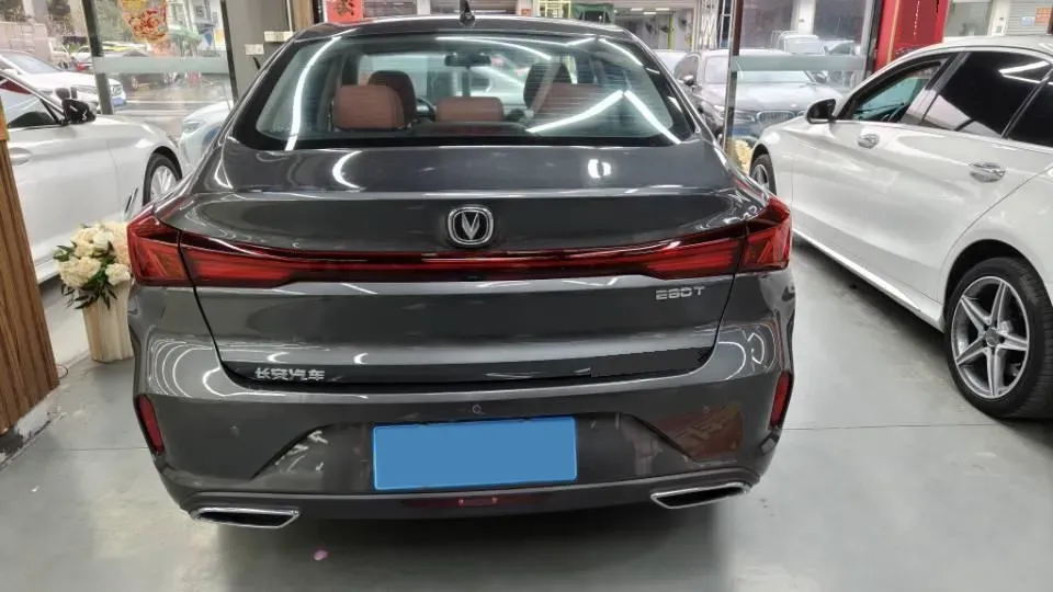 2021 ChangAn Eado 1.4T 160HP L4 7DCT,autocango,china used car exporter,china ev exporter,chinese used car exporter,chinese used ev exporter