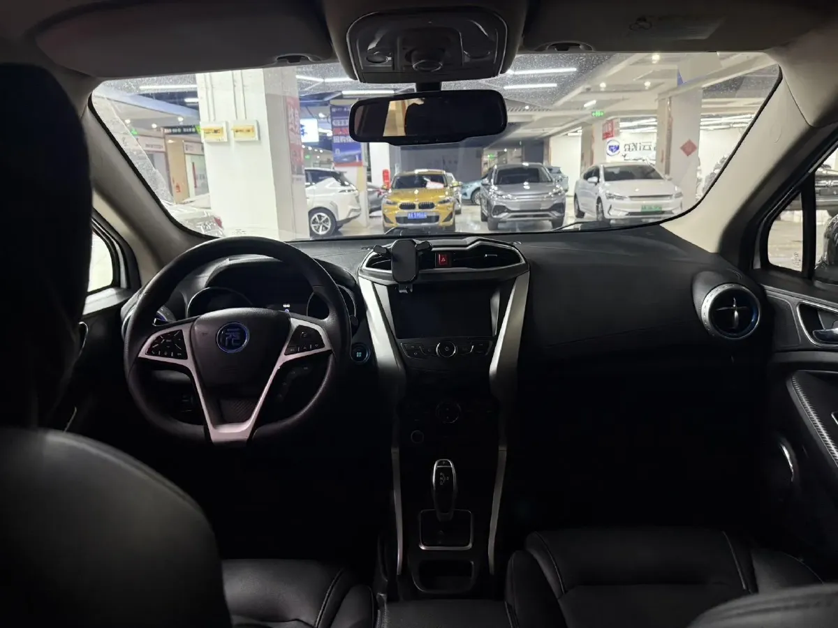 2018 BYD Yuan BEV 42KWH,autocango,china used car exporter,china ev exporter,chinese used car exporter,chinese used ev exporter