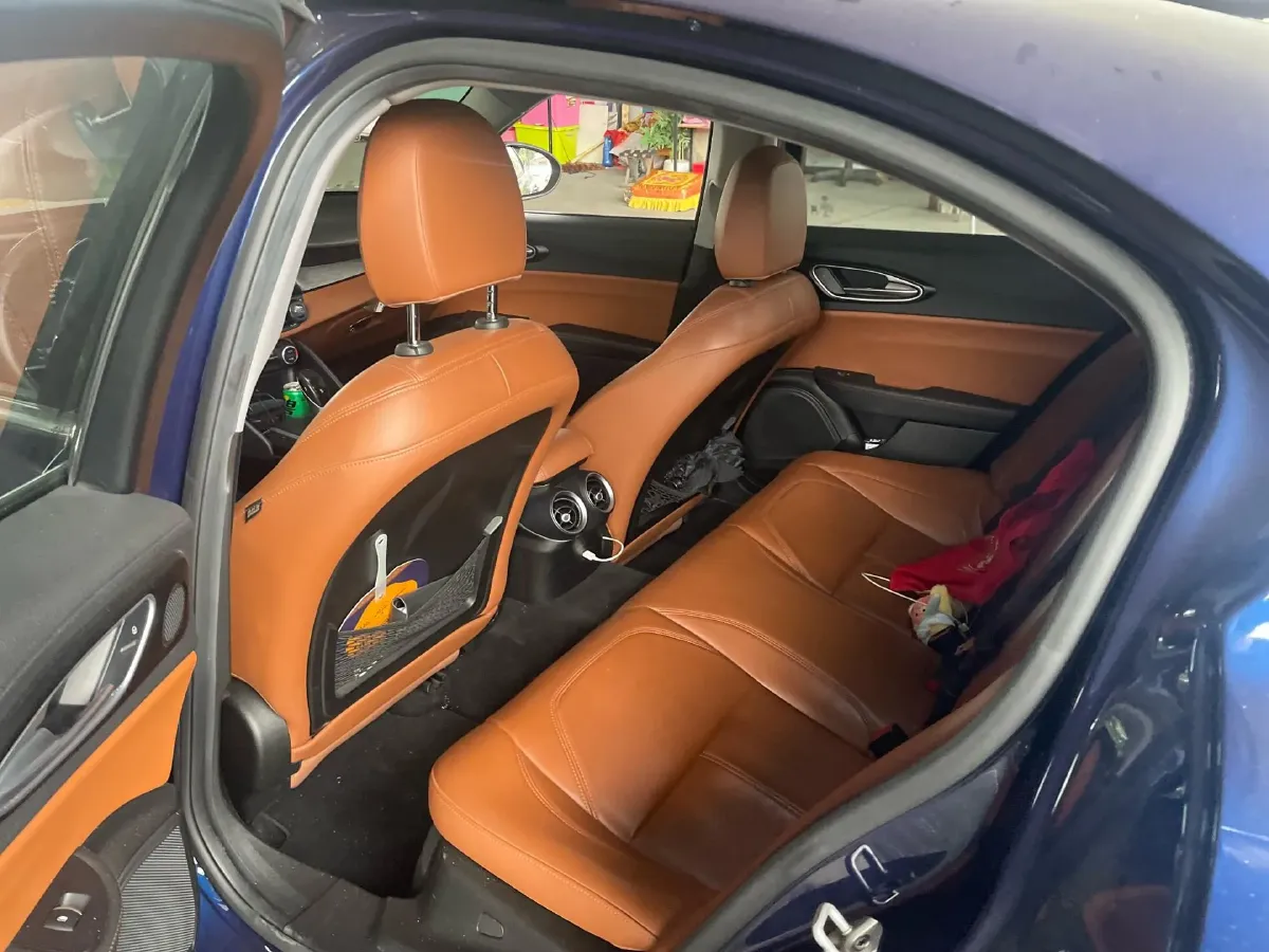 2017 Toyota Highlander 2.0T 220HP L4 6AT,autocango,china used car exporter,china ev exporter,chinese used car exporter,chinese used ev exporter