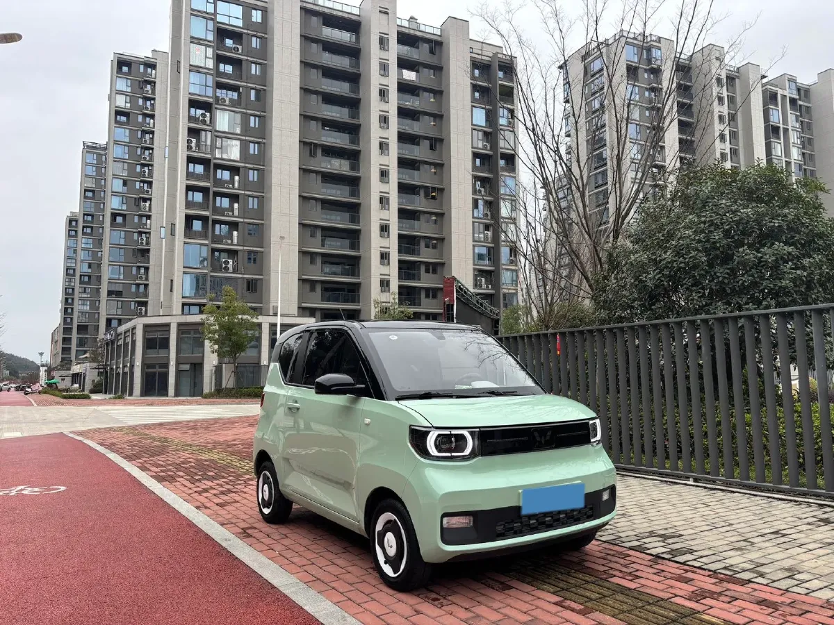 2021 WuLing HongGuang MINI EV BEV 13.9KWH,autocango,china used car exporter,china ev exporter,chinese used car exporter,chinese used ev exporter