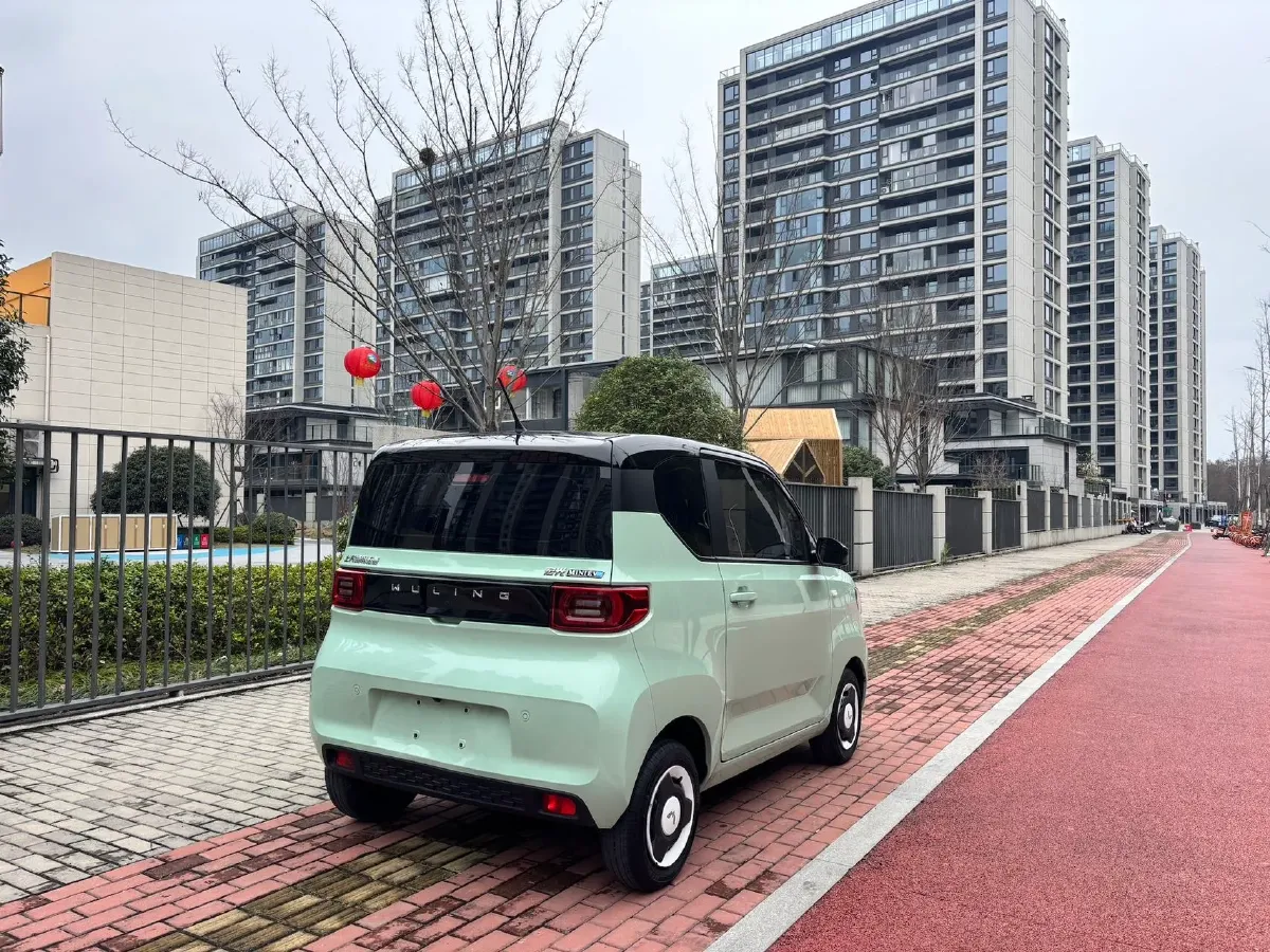 2021 WuLing HongGuang MINI EV BEV 13.9KWH,autocango,china used car exporter,china ev exporter,chinese used car exporter,chinese used ev exporter
