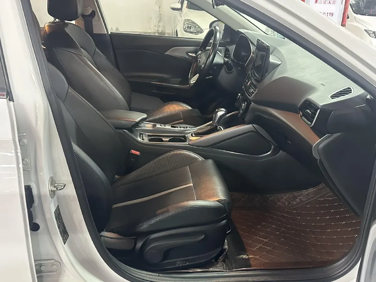 2019 Hyundai La Festa 1.6T 190HP L4 7DCT,autocango,china used car exporter,china ev exporter,chinese used car exporter,chinese used ev exporter