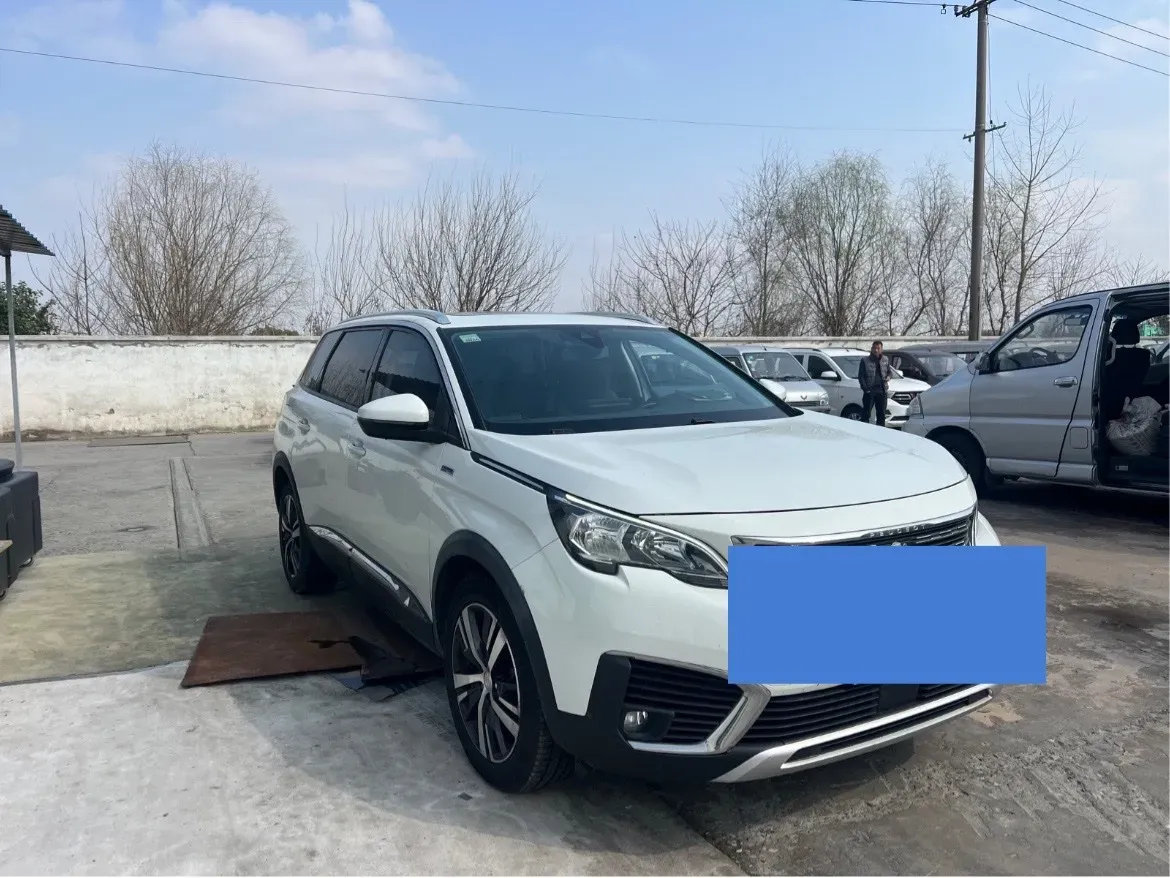 2017 Peugeot 5008 1.6T 167HP L4 6AT,autocango,china used car exporter,china ev exporter,chinese used car exporter,chinese used ev exporter