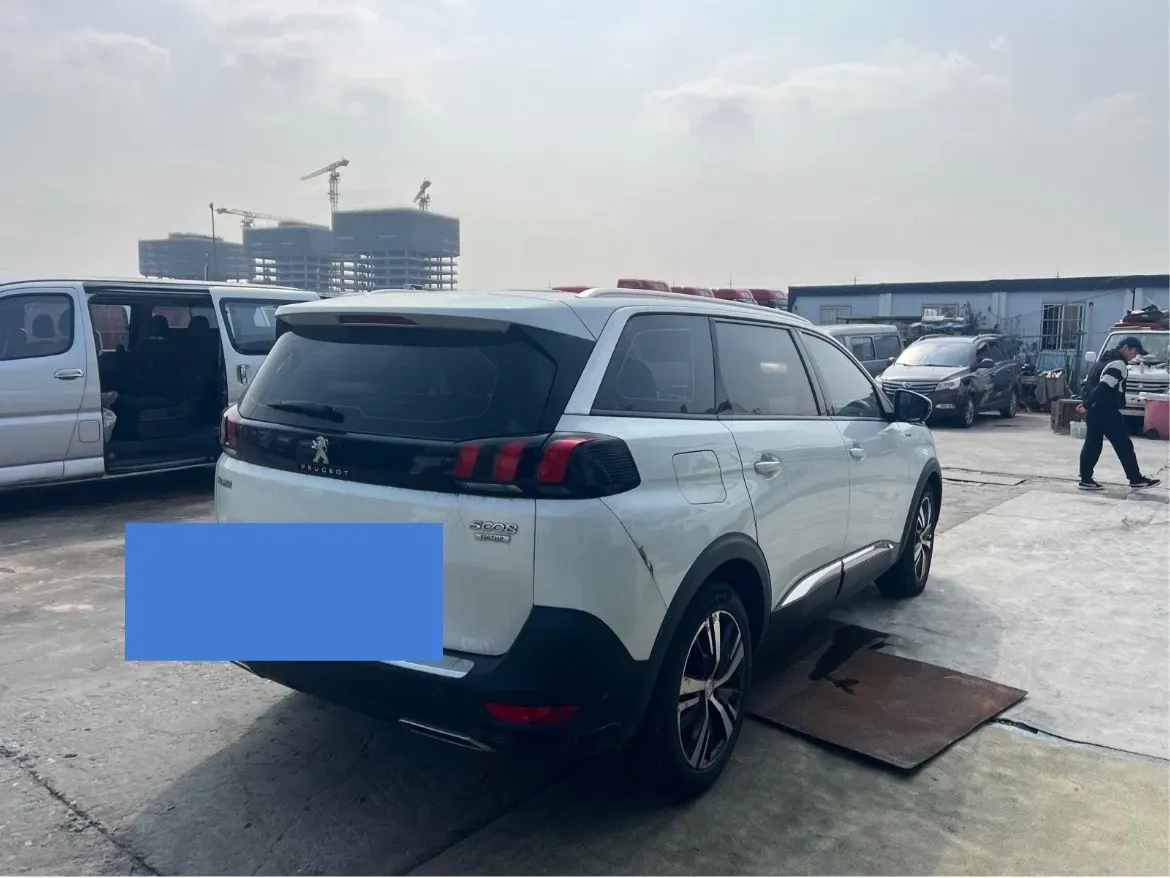 2017 Peugeot 5008 1.6T 167HP L4 6AT,autocango,china used car exporter,china ev exporter,chinese used car exporter,chinese used ev exporter