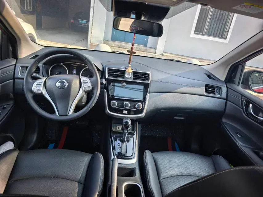 2021 Nissan Tiida 1.6L 122HP L4 CVT,autocango,china used car exporter,china ev exporter,chinese used car exporter,chinese used ev exporter