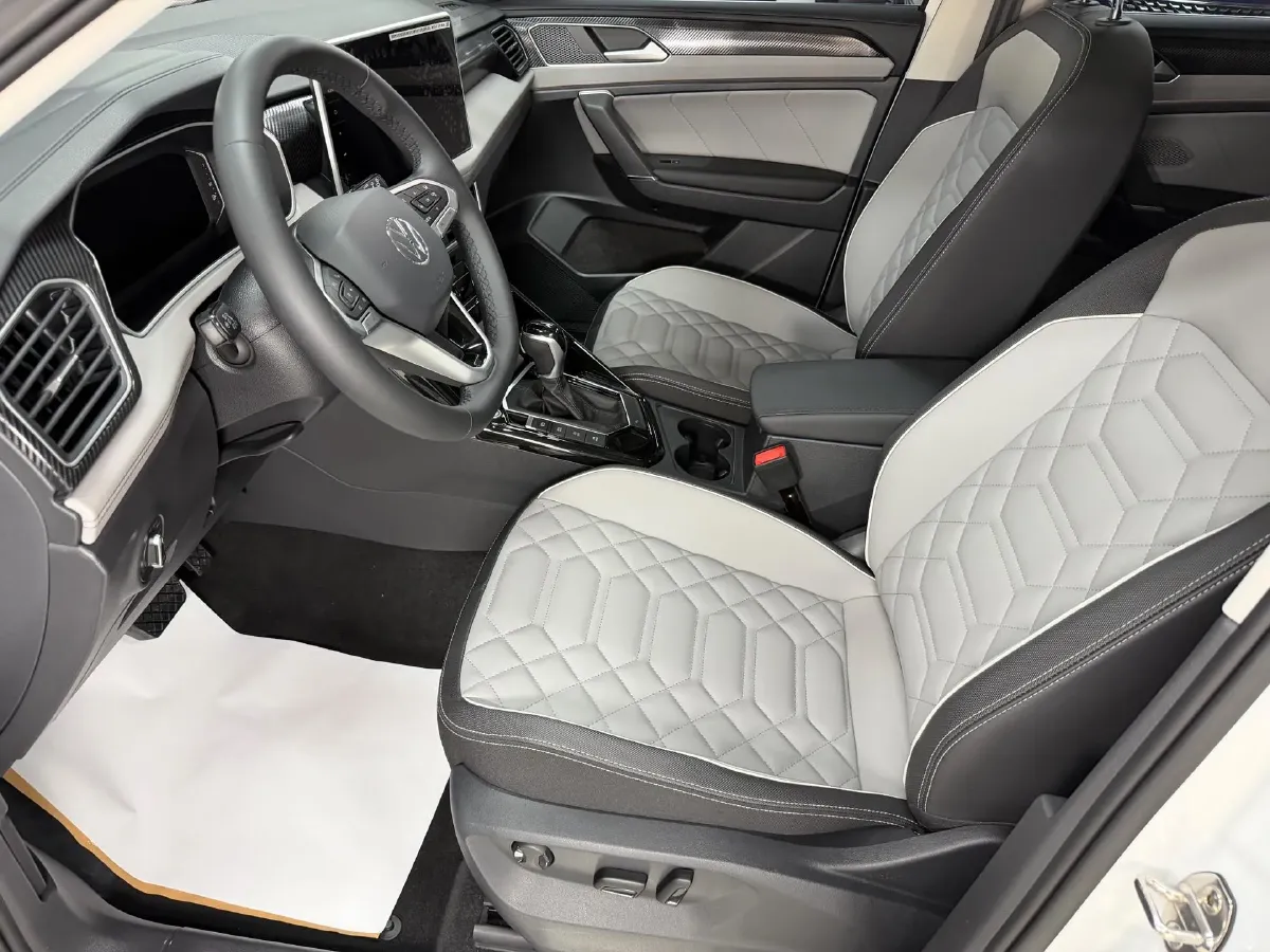 2023 Volkswagen Tayron 1.4T 150HP L4 7DCT,autocango,china used car exporter,china ev exporter,chinese used car exporter,chinese used ev exporter