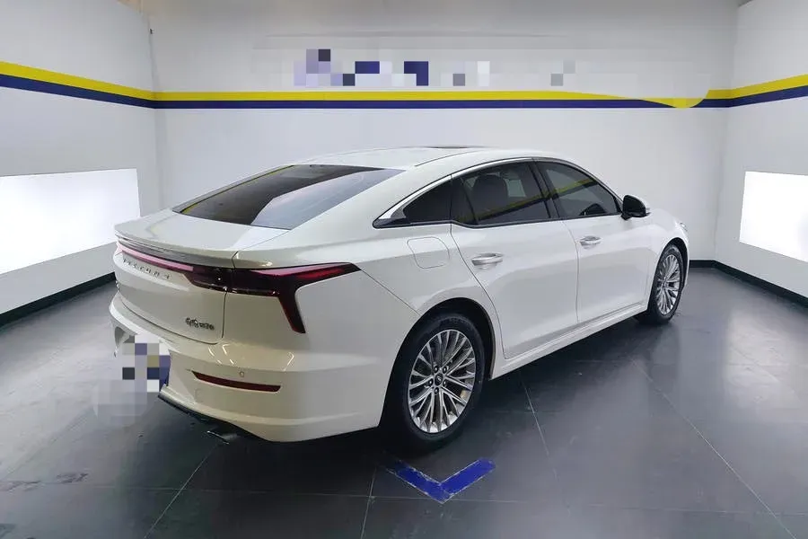 2023 Bestune B70 1.5T 169HP L4 7DCT,autocango,china used car exporter,china ev exporter,chinese used car exporter,chinese used ev exporter