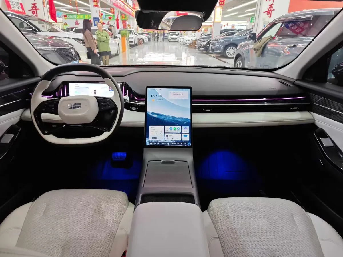 2023 Geely Galaxy L6 1.5T 163HP L4 3DHT PHEV,autocango,china used car exporter,china ev exporter,chinese used car exporter,chinese used ev exporter