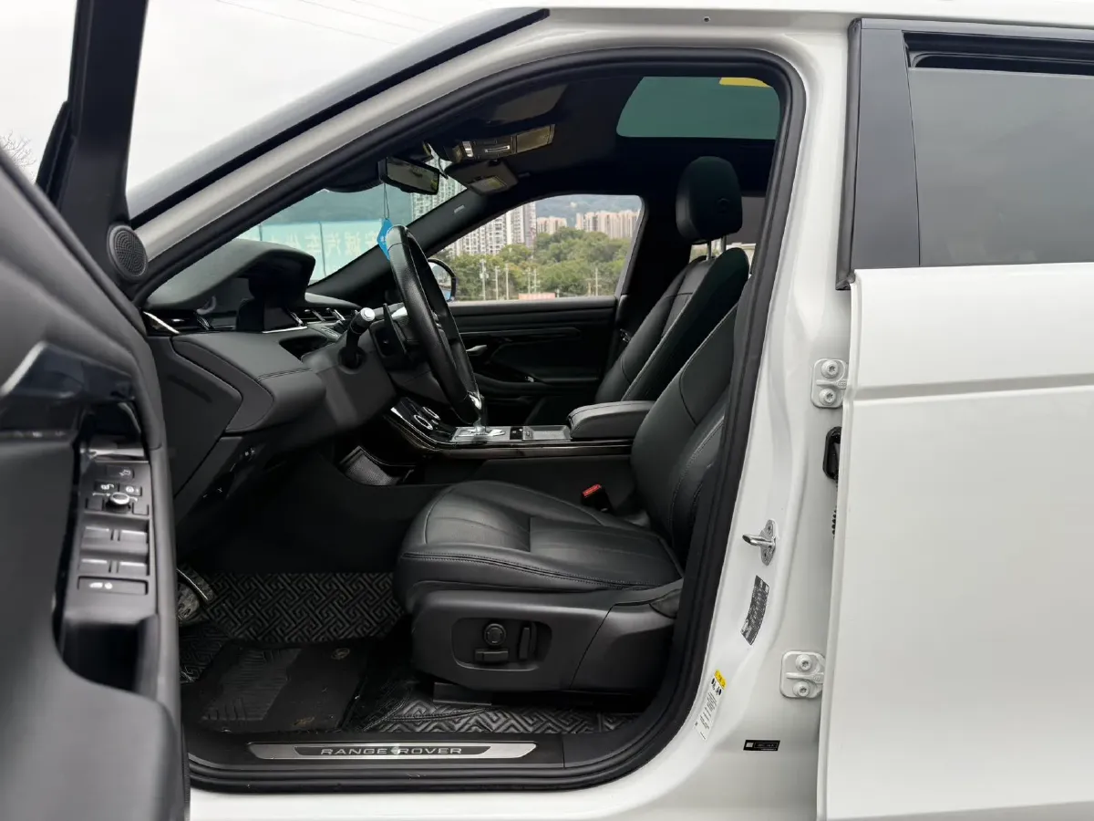 2020 Land Rover Range Rover Evoque 2.0T 249HP L4 9AT,autocango,china used car exporter,china ev exporter,chinese used car exporter,chinese used ev exporter