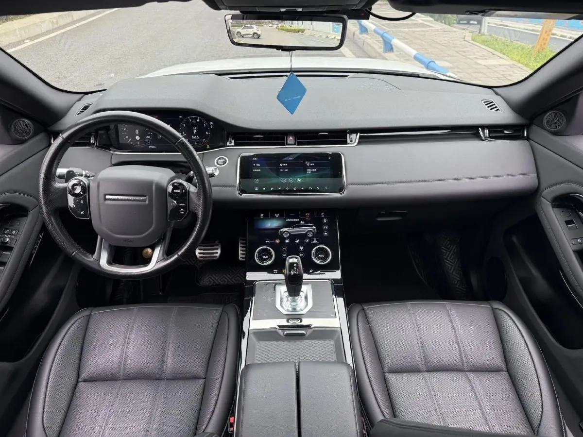 2020 Land Rover Range Rover Evoque 2.0T 249HP L4 9AT,autocango,china used car exporter,china ev exporter,chinese used car exporter,chinese used ev exporter