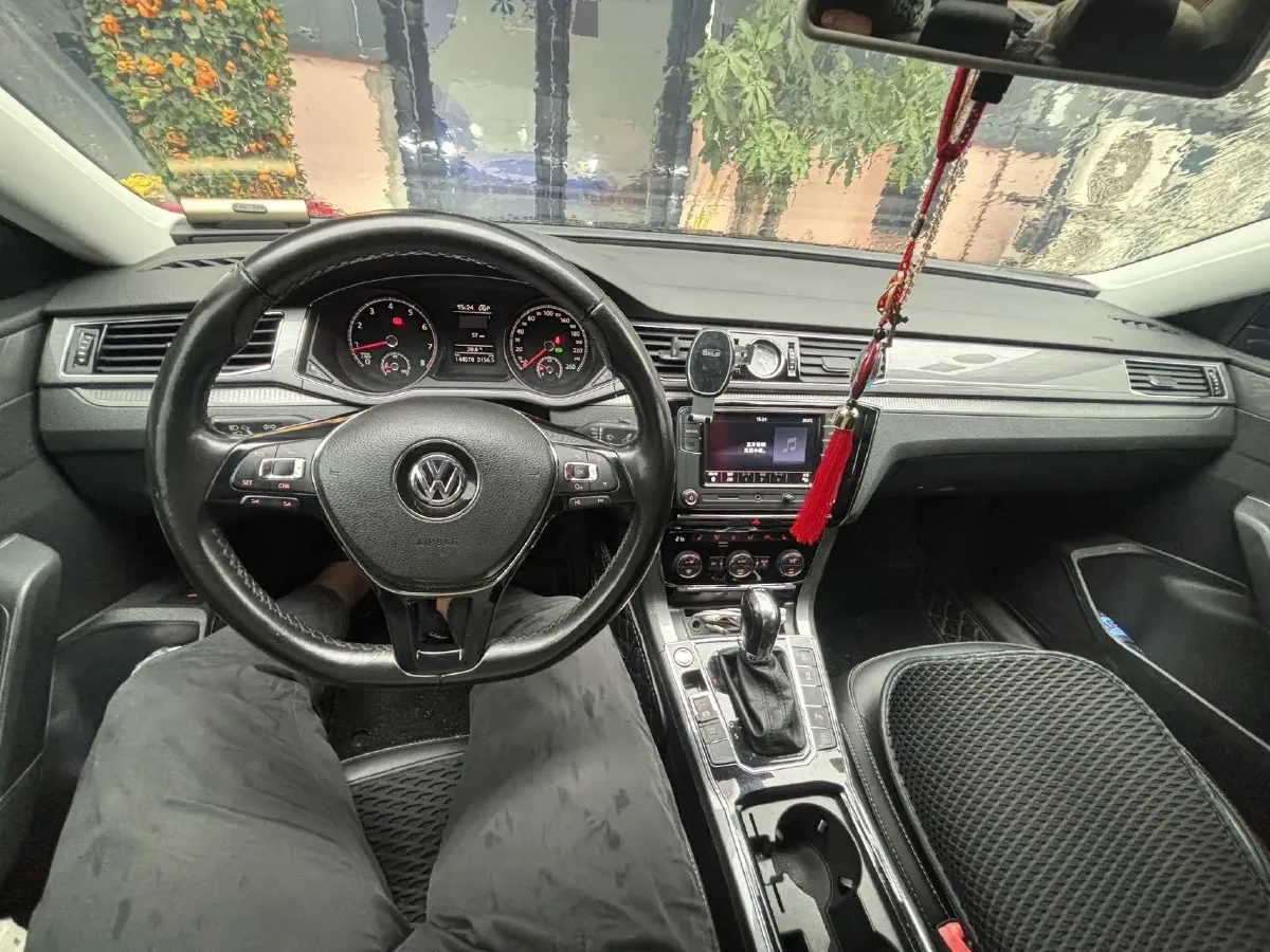 2017 Volkswagen Passat 1.8T 180HP L4 7DCT,autocango,china used car exporter,china ev exporter,chinese used car exporter,chinese used ev exporter