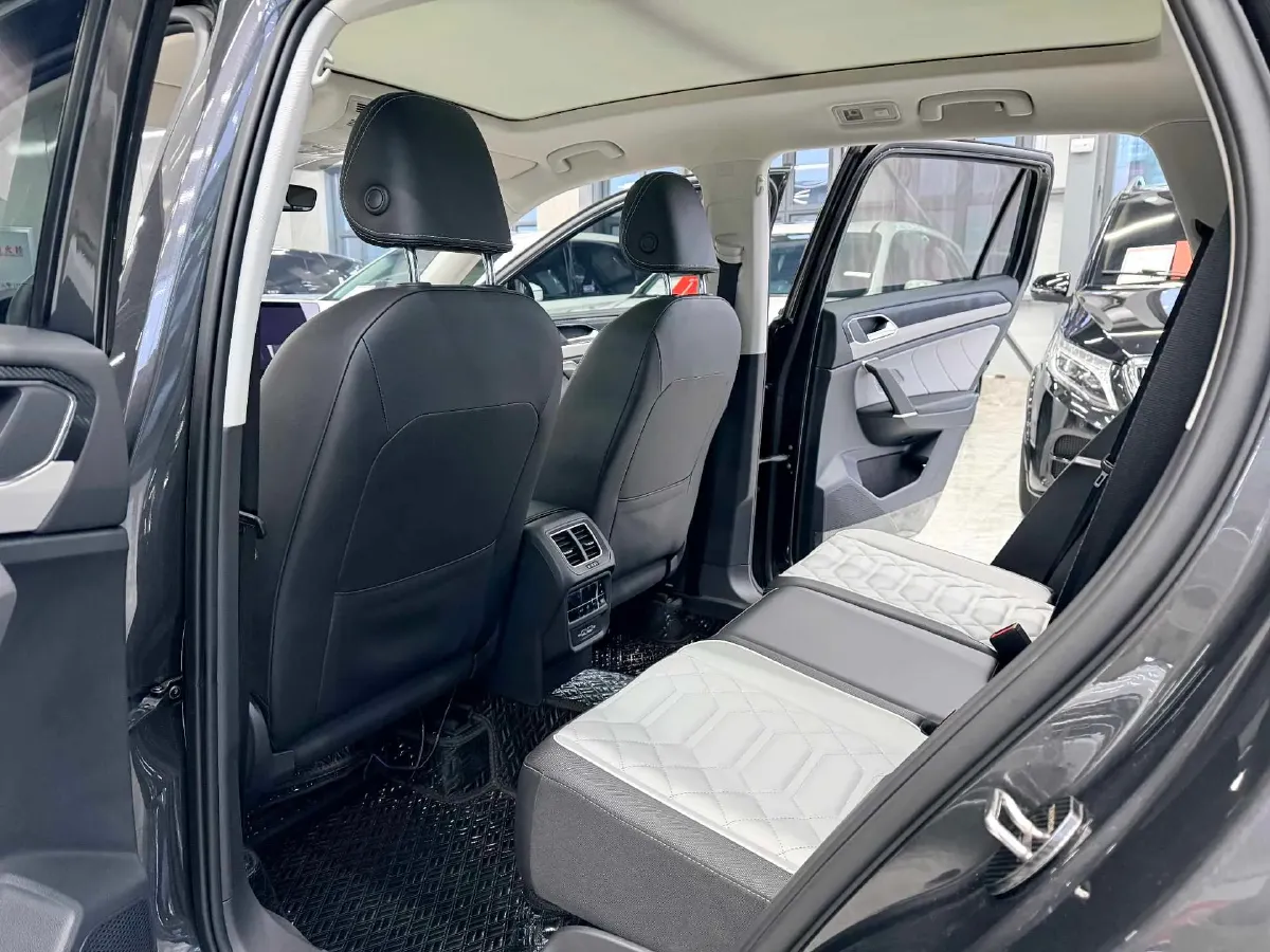 2023 Volkswagen Tayron 1.4T 150HP L4 7DCT,autocango,china used car exporter,china ev exporter,chinese used car exporter,chinese used ev exporter