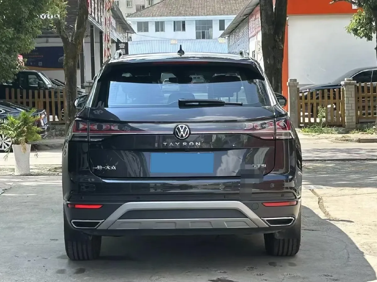 2024 Volkswagen Tayron 2.0T 186HP L4 7DCT,autocango,china used car exporter,china ev exporter,chinese used car exporter,chinese used ev exporter
